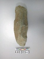 藏品(大長條形打製石斧)的圖片